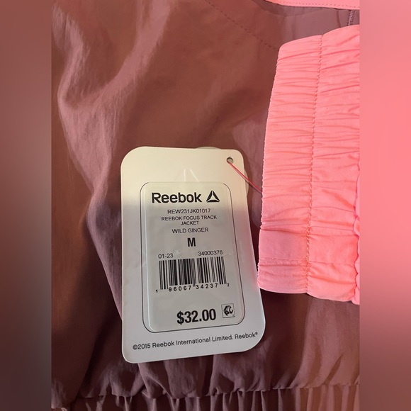 Reebok Windbreaker - Picture 4 of 4